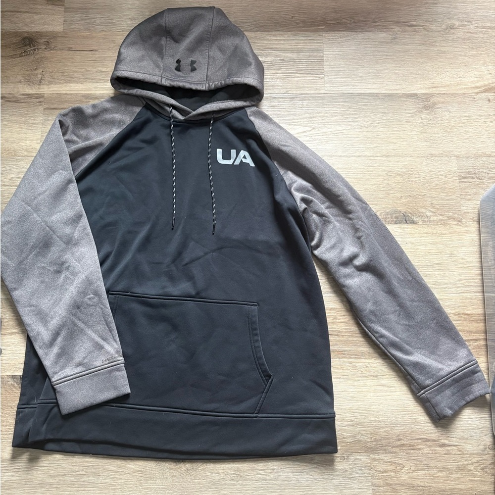 Men’s loose fit under armour hoodie​​